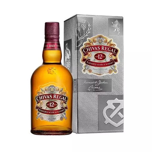 Garrafa de Chivas Regal