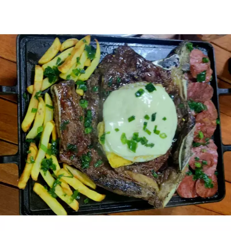 CHULETA COM POLENTA