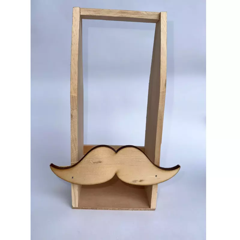 Caja madera cervecera bigote