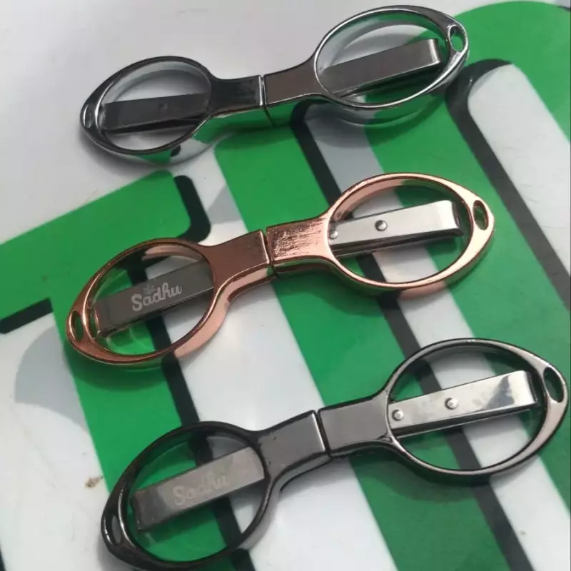 Tesoura dobrável Sadhu