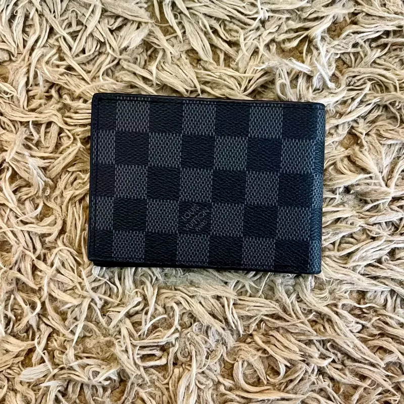 BILLETERA LOUIS VUITTON GREY CUADRO