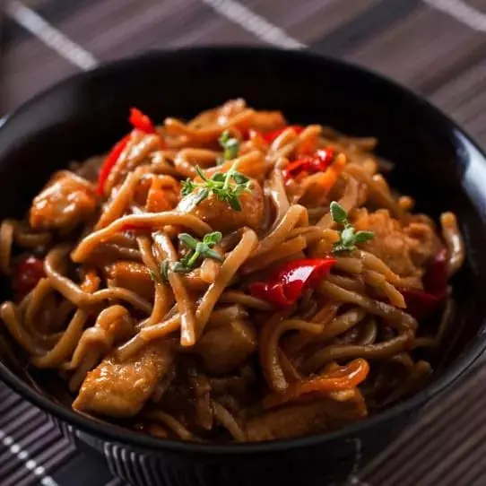 Yakisoba de Frango