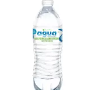 Agua embotellada