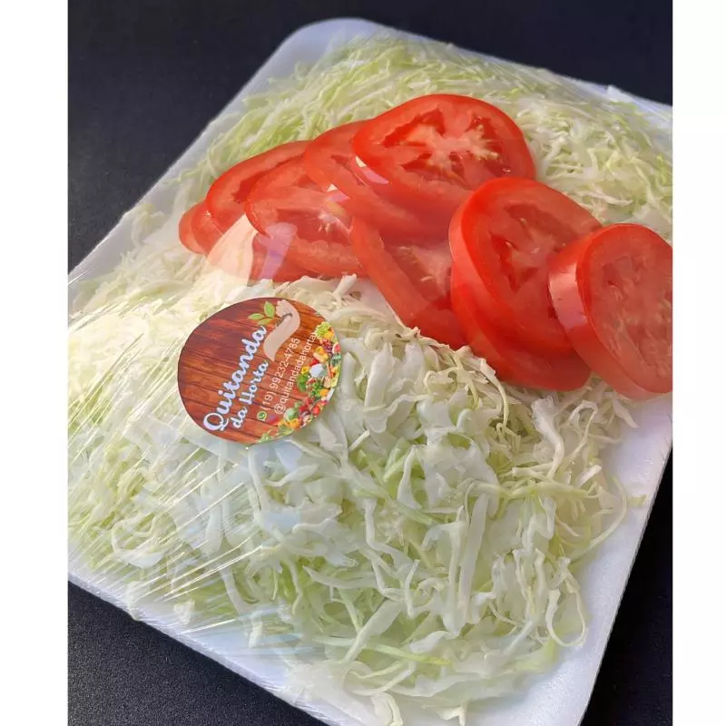 Salada de Repolho com tomate