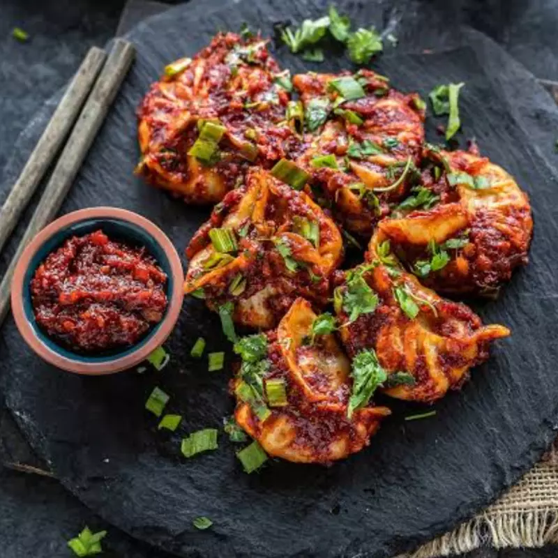 Schezwan Momo