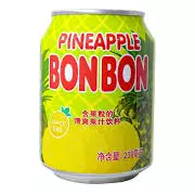 Suco de Abacaxi com pedaços da fruta