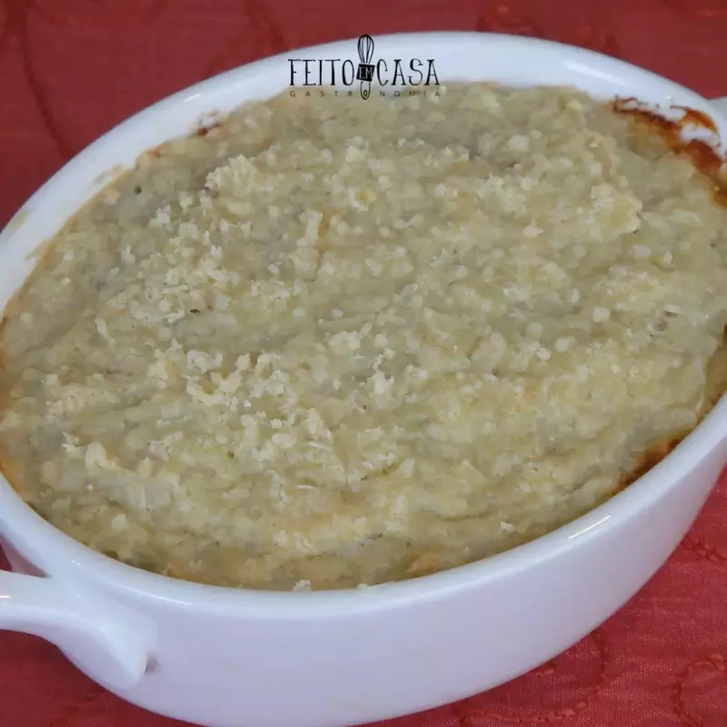 Escondidinho de carne com inhame