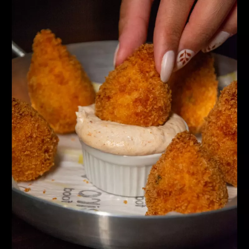 COXINHA SEM MASSA DUMINEIRO