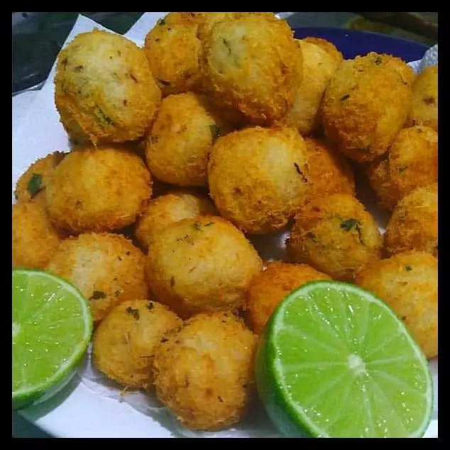 Bolinho Mandioca com Carne seca