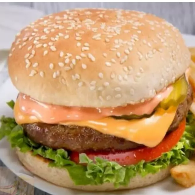 Hamburg con jyqueso (sin fritas)