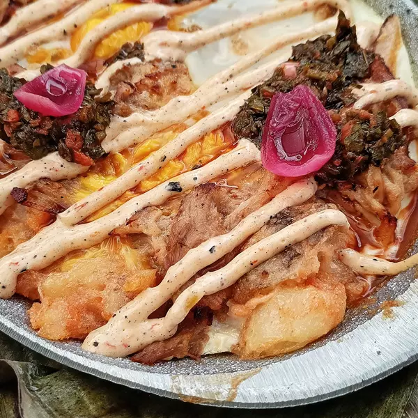 PAPAS ROTAS DE CHORIZO