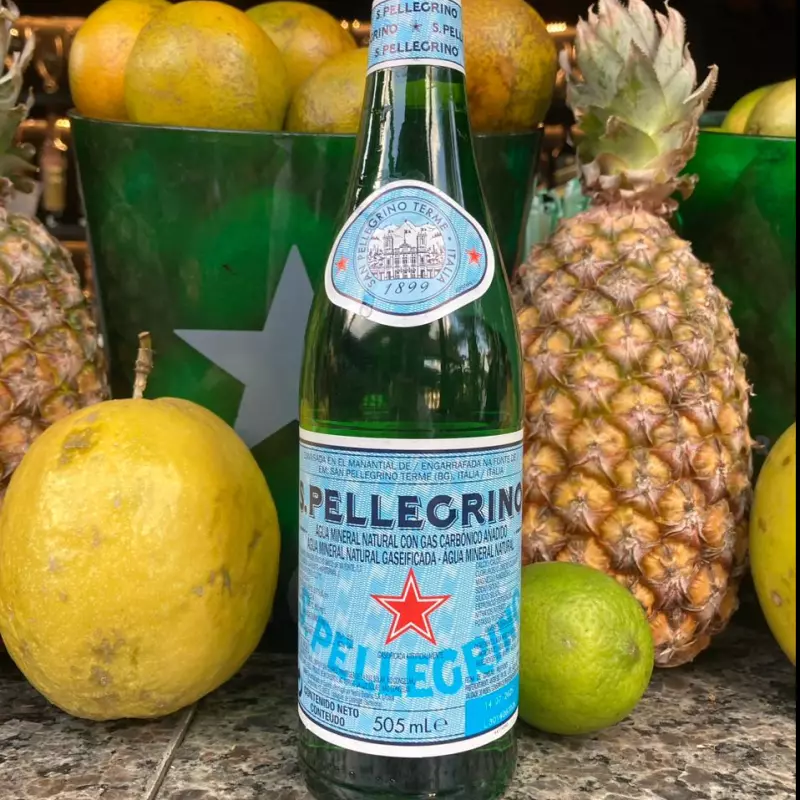 Agua S.Pellegrino com Gás