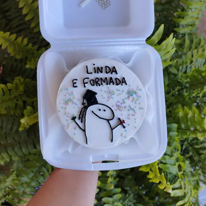 Linda e formada