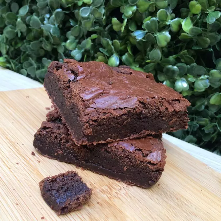 BROWNIE BEEEEEEEMMM CHOCOLATUDO