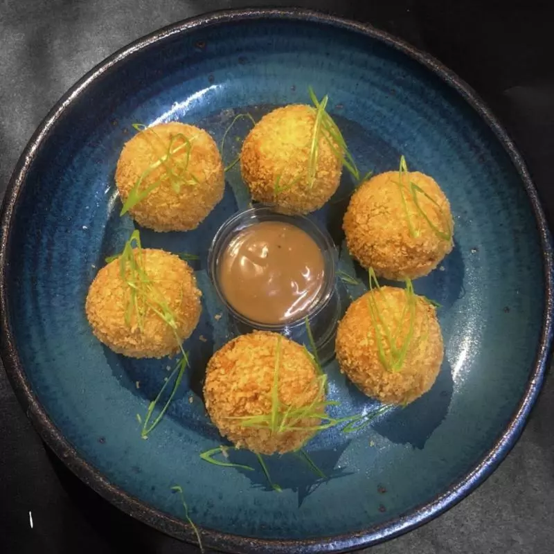 Bolinho de salmão 6un