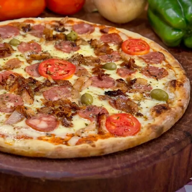 Pizza Calabresa Especial