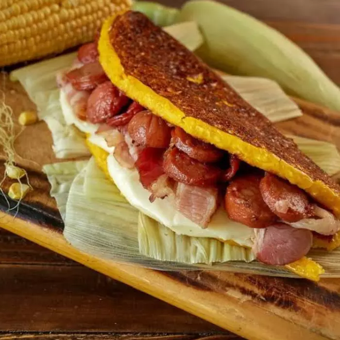 Cachapa 1 Q/Mano y Chorizo