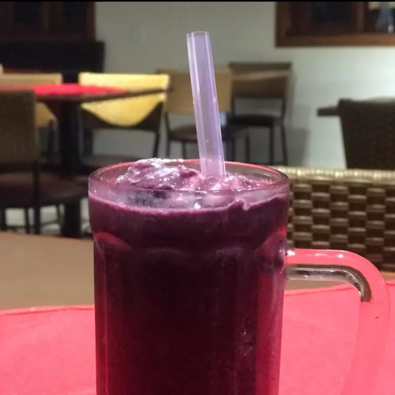 Caipirinha de açaí