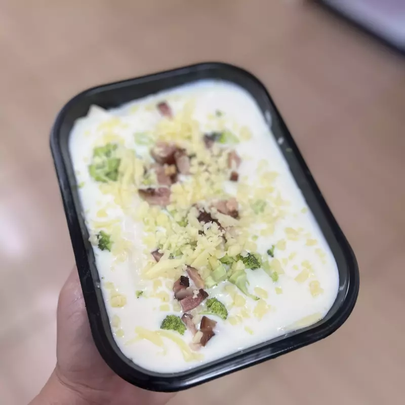 Lasanha Qjo Bacon bróc. molho branc