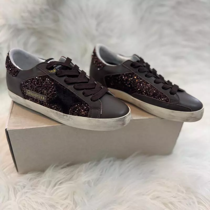 GOLDEN GOOSE DARK WINE