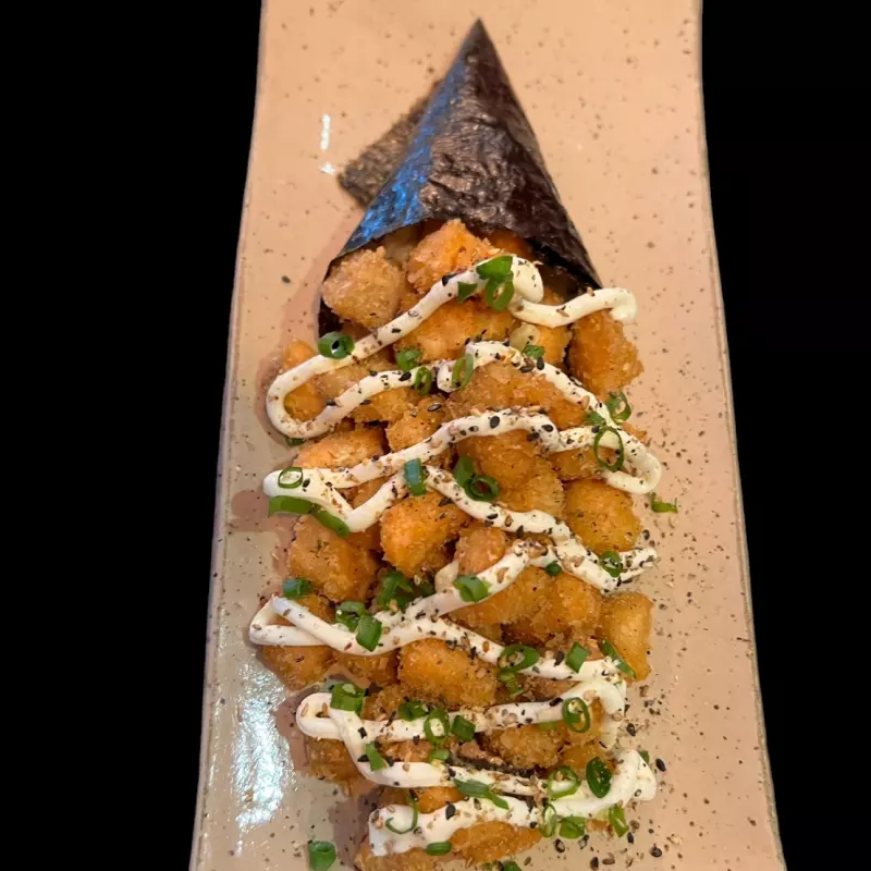 Temaki Salmao Empanado