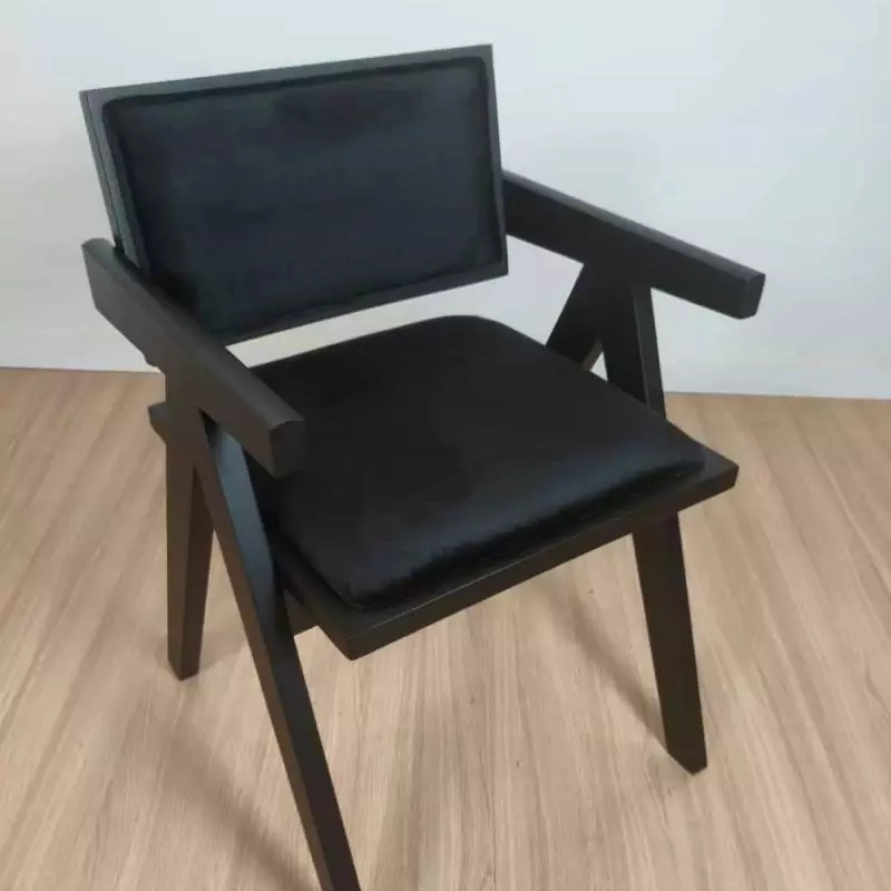 Silla Jeanneret Pana Negro