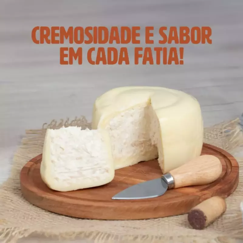 Queijo recheado frango e requeijão