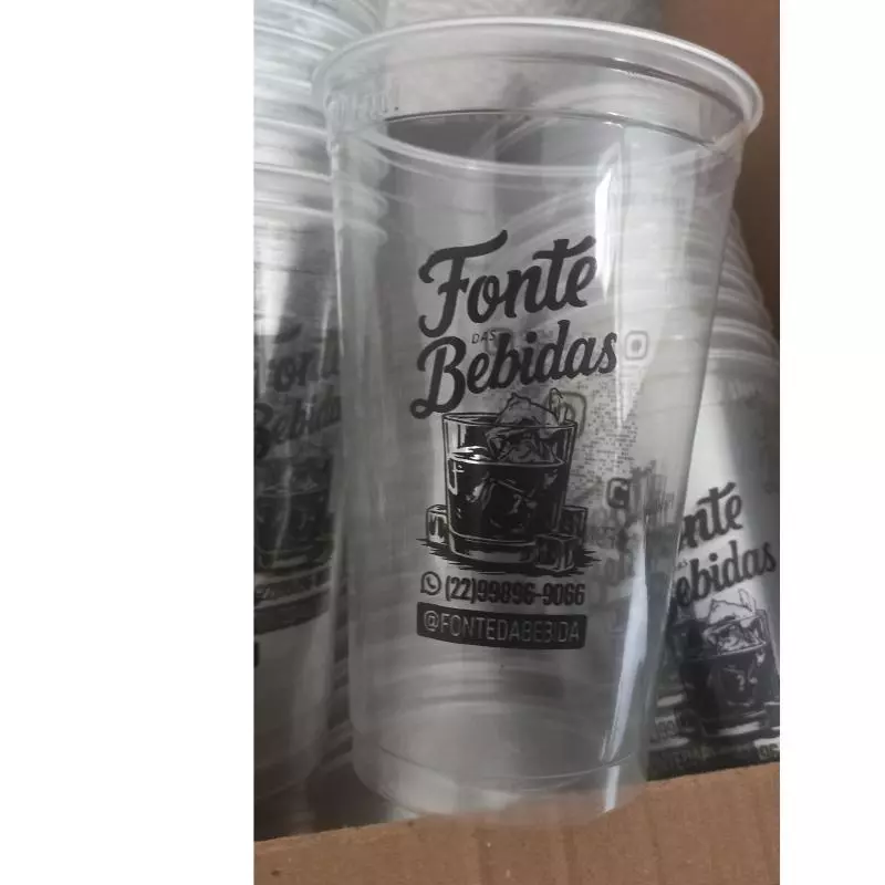 COPO DESCARTÁVEL 700ML