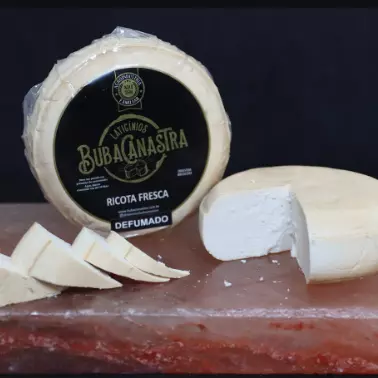 Ricota Defumada - Peça Inteira