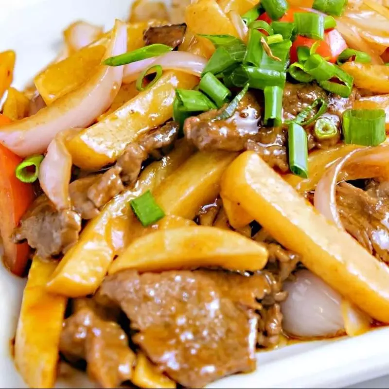 Lomo Saltado Criollo