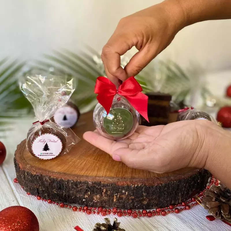 Bolinha de acrílico com pão de mel