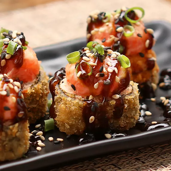 Hot Tartar Salmon (8 un)