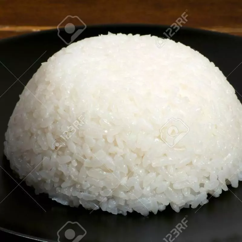 Porción de arroz blanco