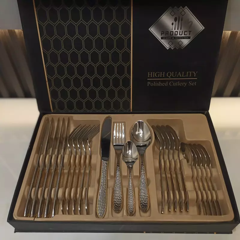 CUBIERTOS CON ESTUCHE  REF 16463-8