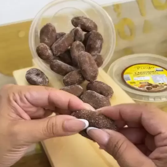 Doce cajuzinho