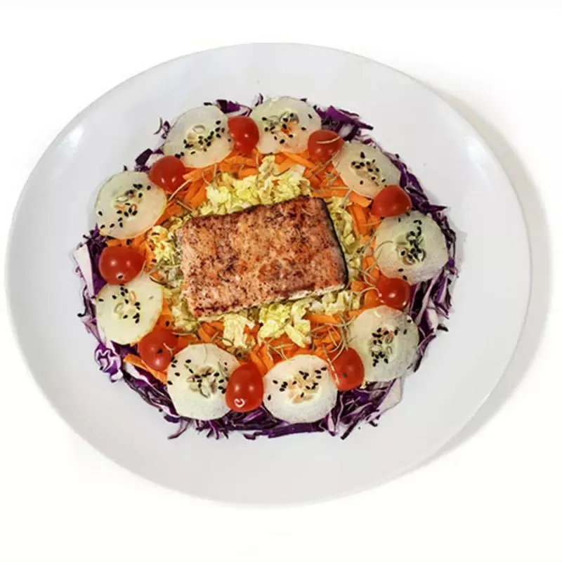 Salada com Filé de Salmão