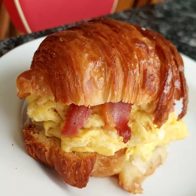 Croissant americano