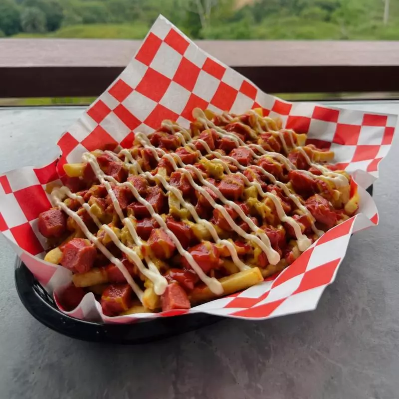 Salchipapas