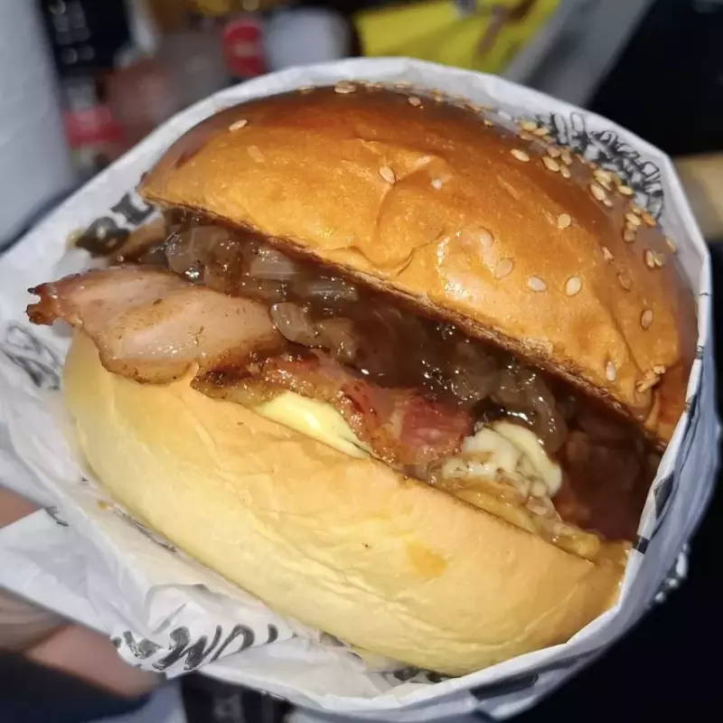 bacon com cebola caramelizada