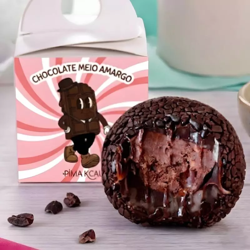 Brigadeiro recheado trufa nibs cacau