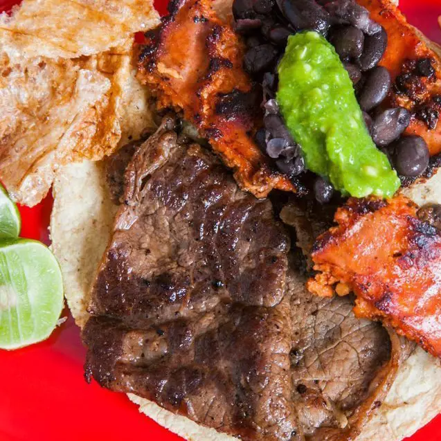 KILO CAMPECHANO (BISTEC Y CHORIZO)