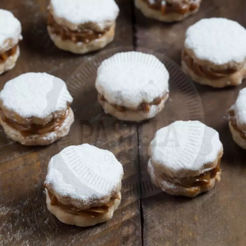 Alfajorcitos con manjar blanco