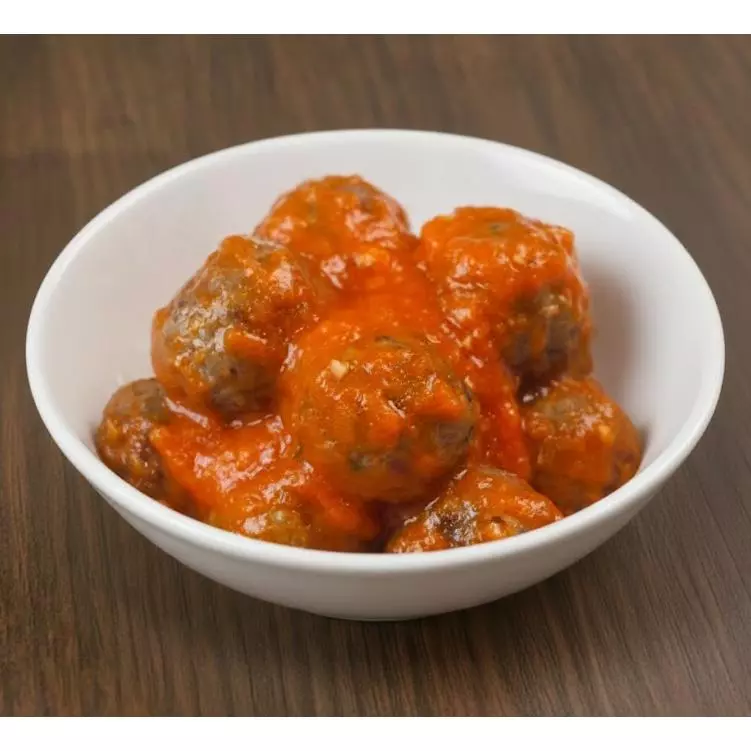 Almôndegas de Carne ao Molho Sugo