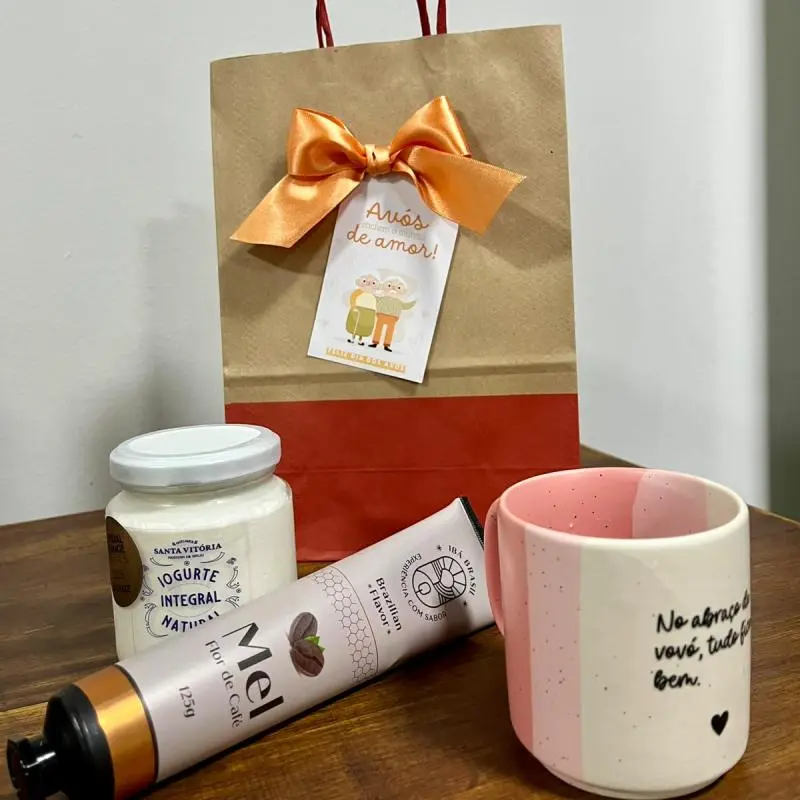Iogurte Premiado + Mel + Caneca