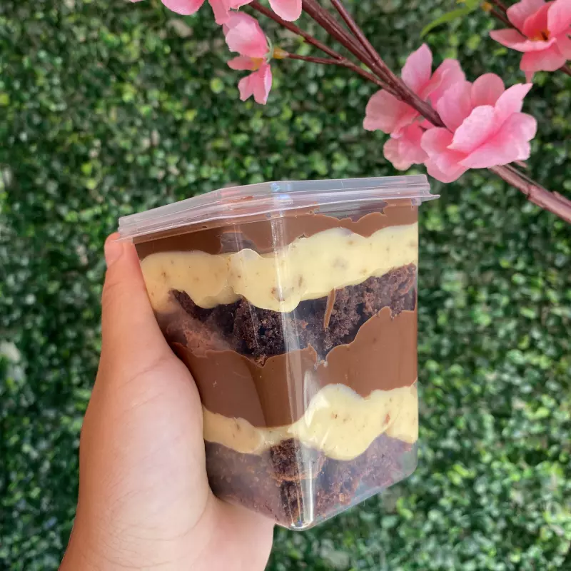Pote ninho com creme de avelã