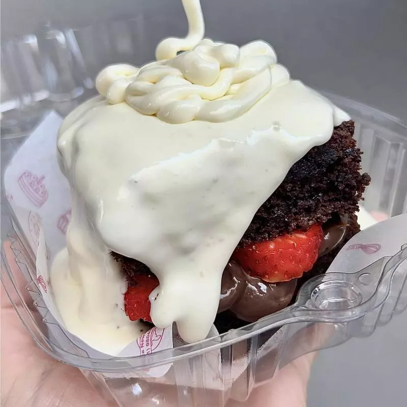 Creamy Cake