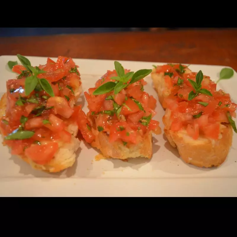 Bruschetta de tomate fresco - 2 un.