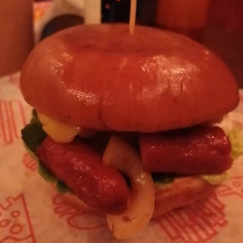 Monterrey grill burger.