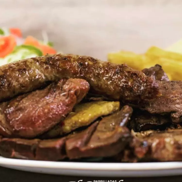 1/2 PARRILLADA NORMAL