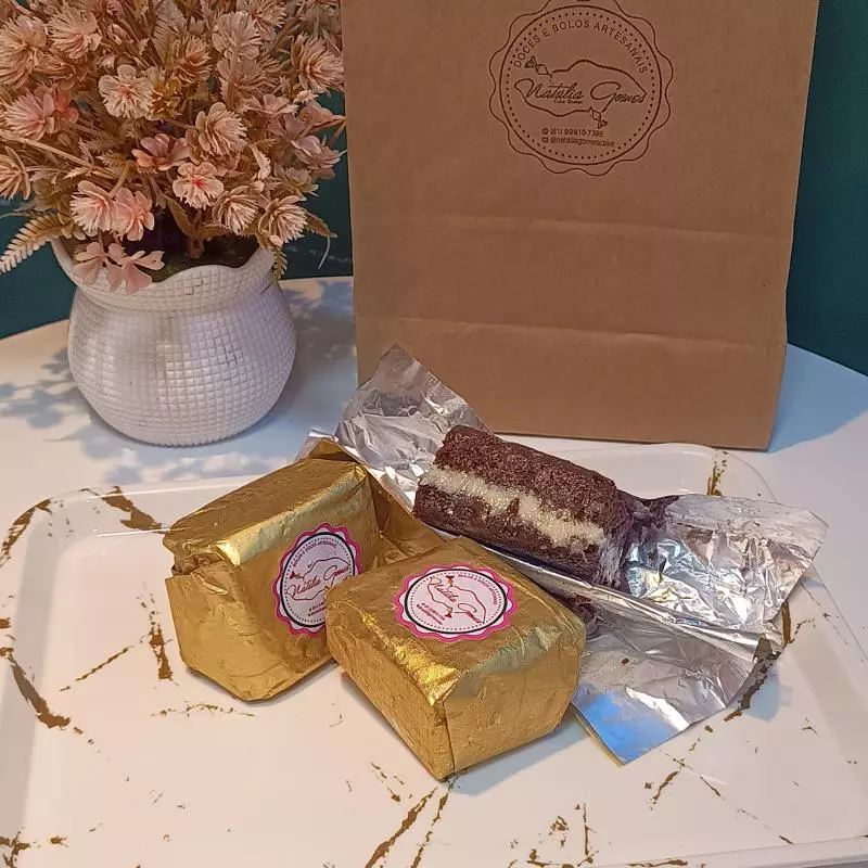 BOLO GELADO DE PRESTÍGIO